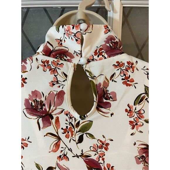 Women’s business casual floral, print top keyhole mock neck chiffon sleeves size - Picture 4 of 7